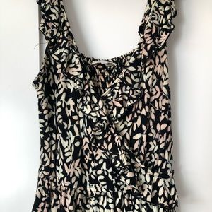 Gorgeous floral ruffled dress